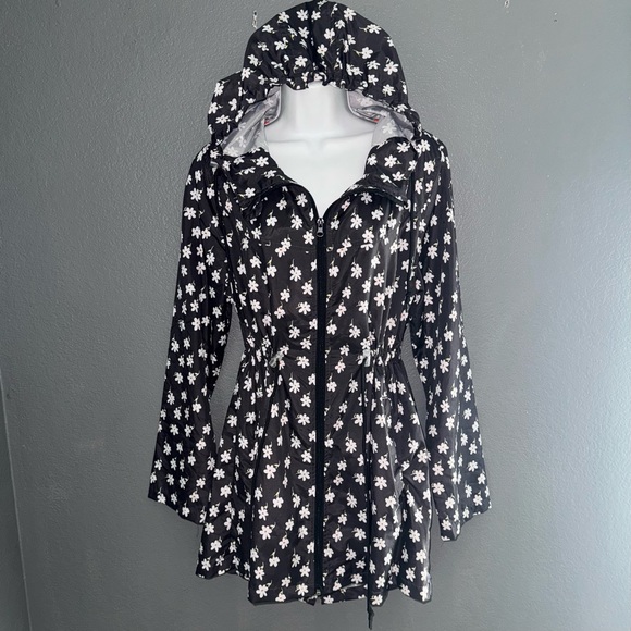Parka in a Pocket Black Floral Hooded Long Sleeve Rain Jacket Women’s Small - Picture 1 of 7